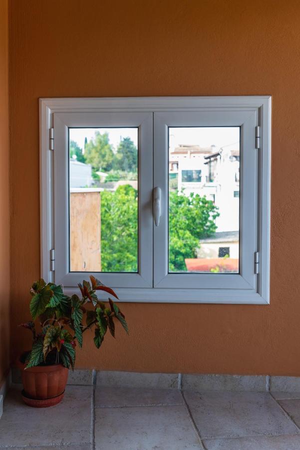 Julia΄S Apartment Alepou Ngoại thất bức ảnh