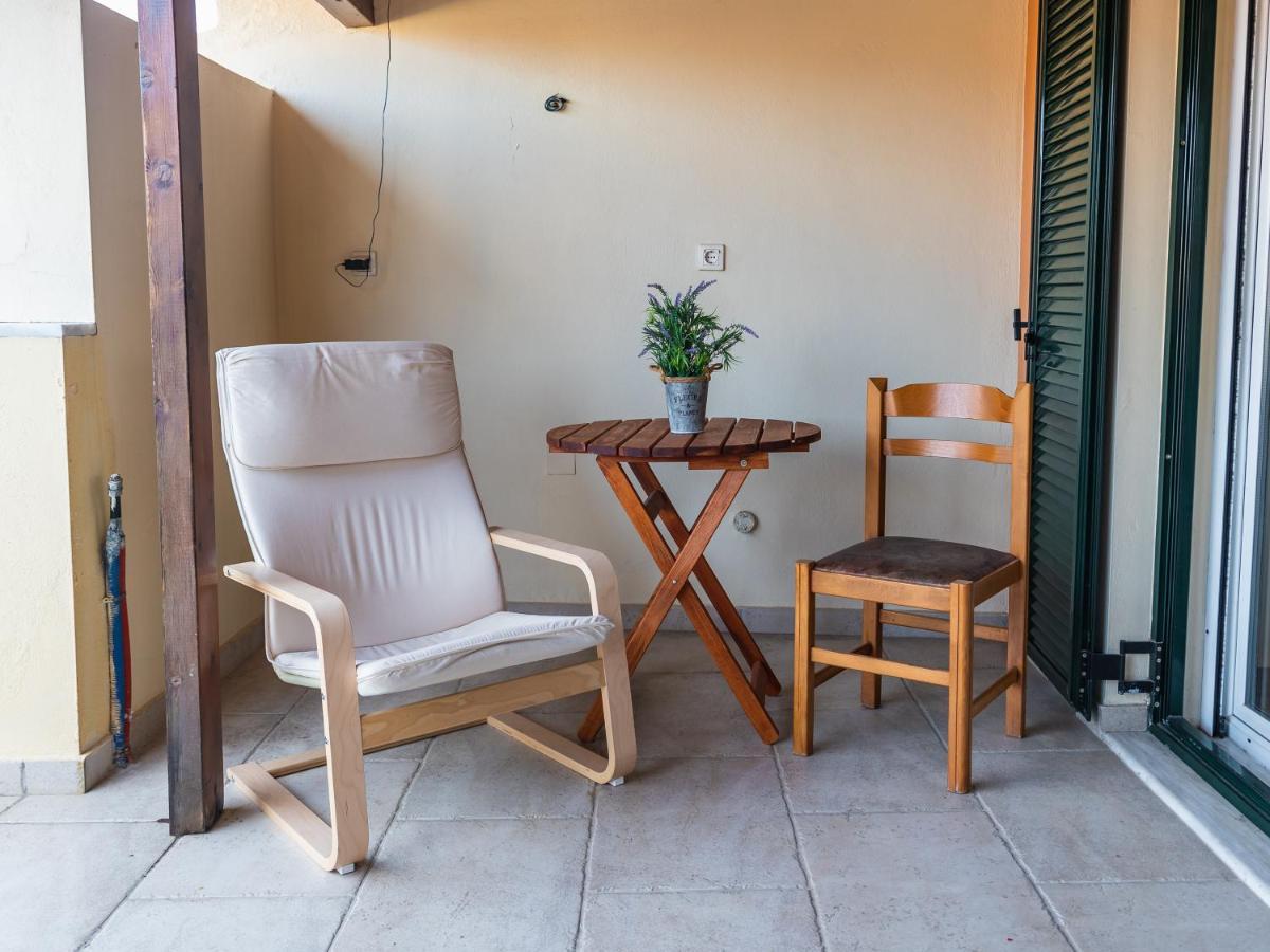 Julia΄S Apartment Alepou Ngoại thất bức ảnh